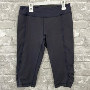 Lululemon Grey Cropped Ruched Leggings